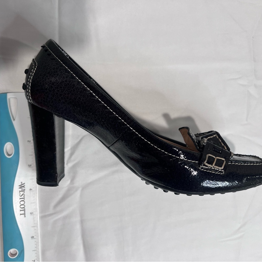 Tod's Black Leather Heels with Buckle Detail